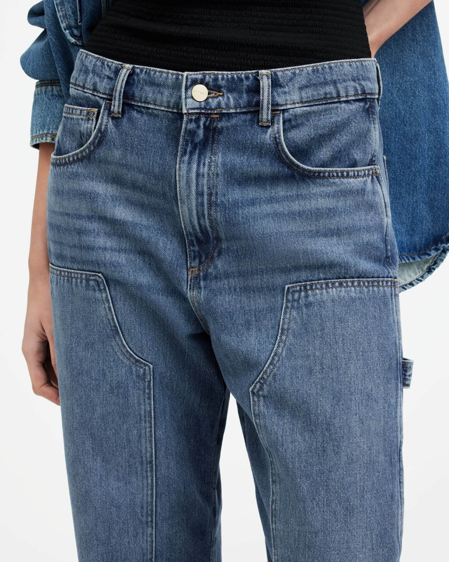 Shopper le jean style charpentier jambe ample en denim Mia.