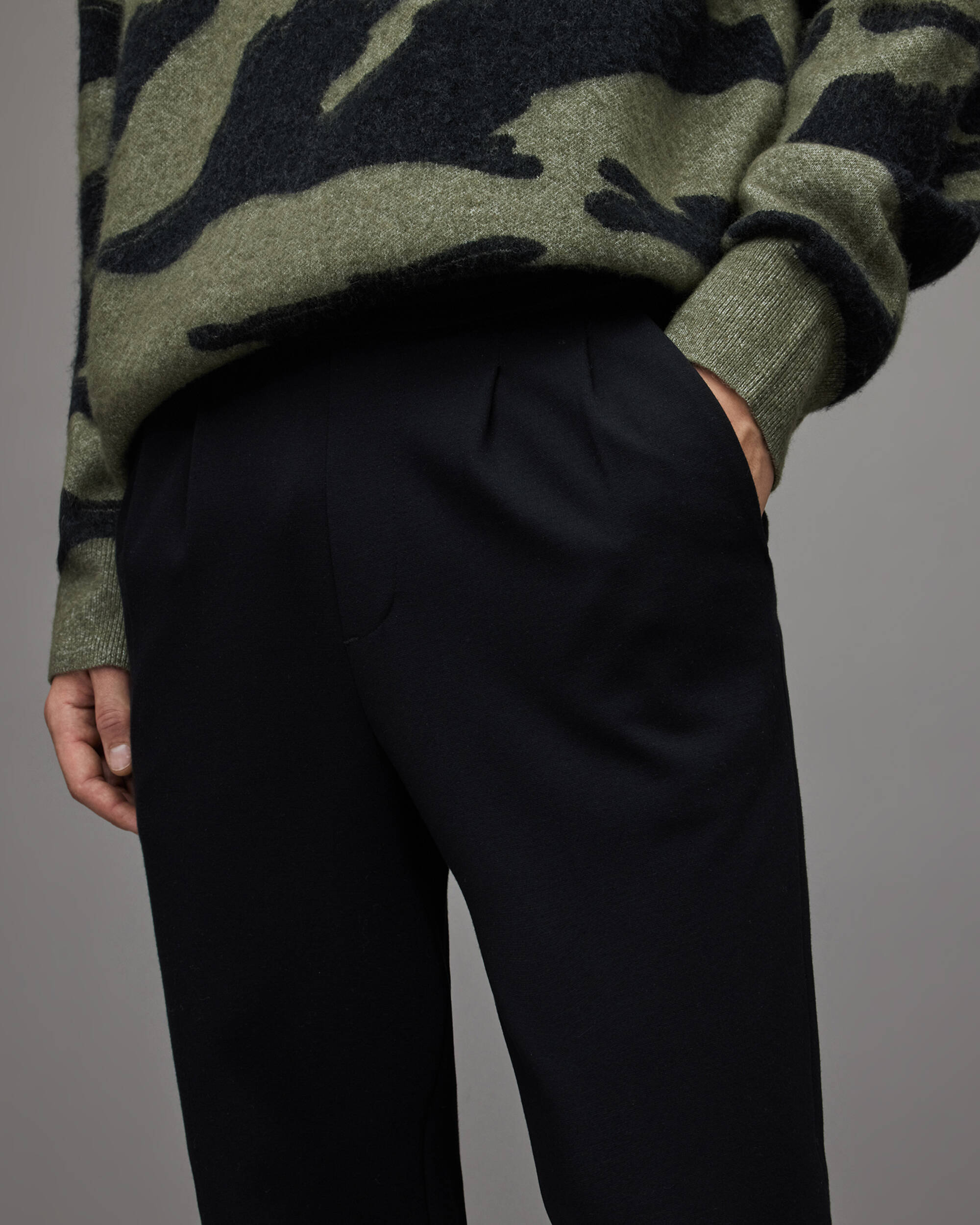 Rein Cropped Slim Trousers  large image number 3