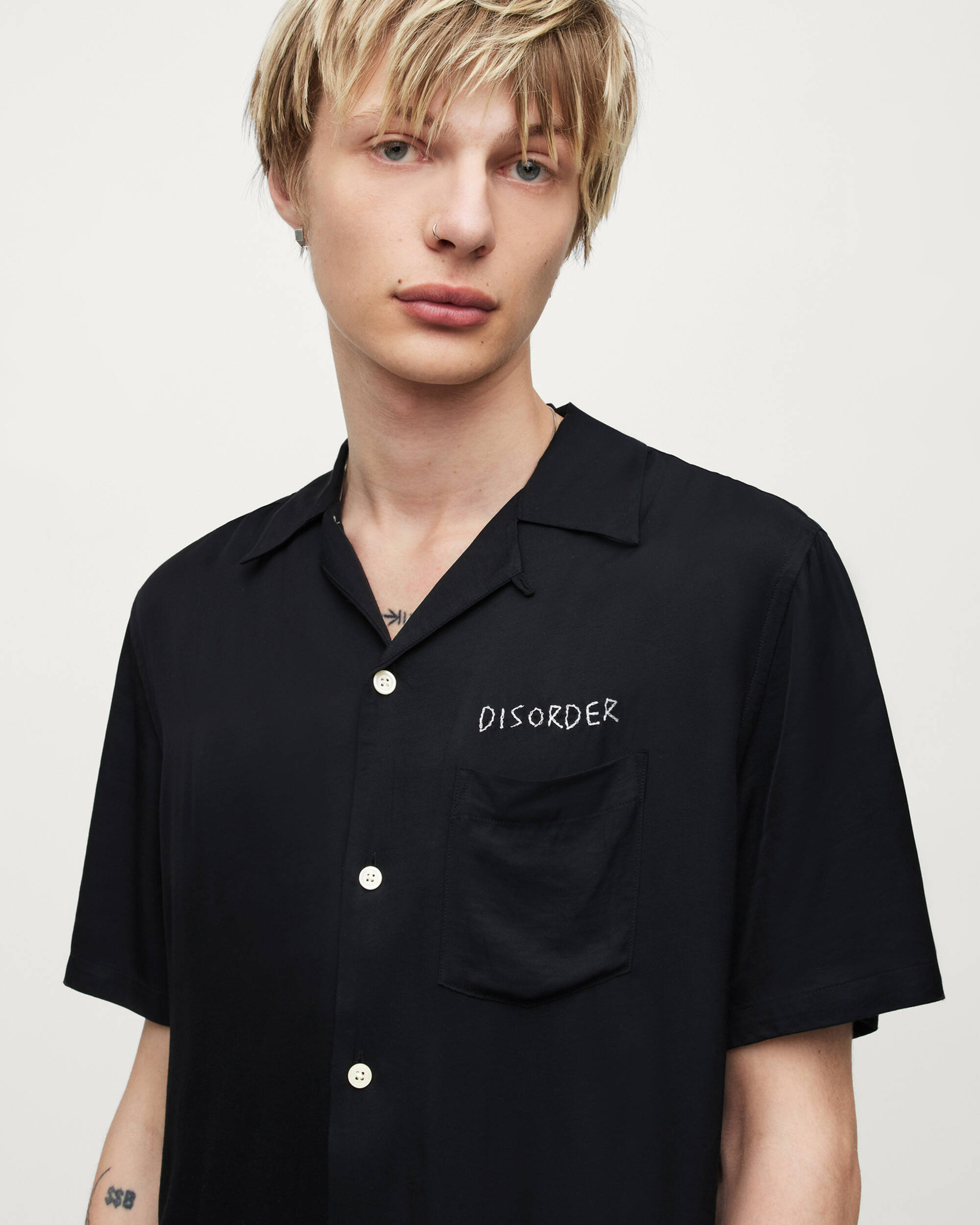 Disorder Embroidered Shirt  large image number 2