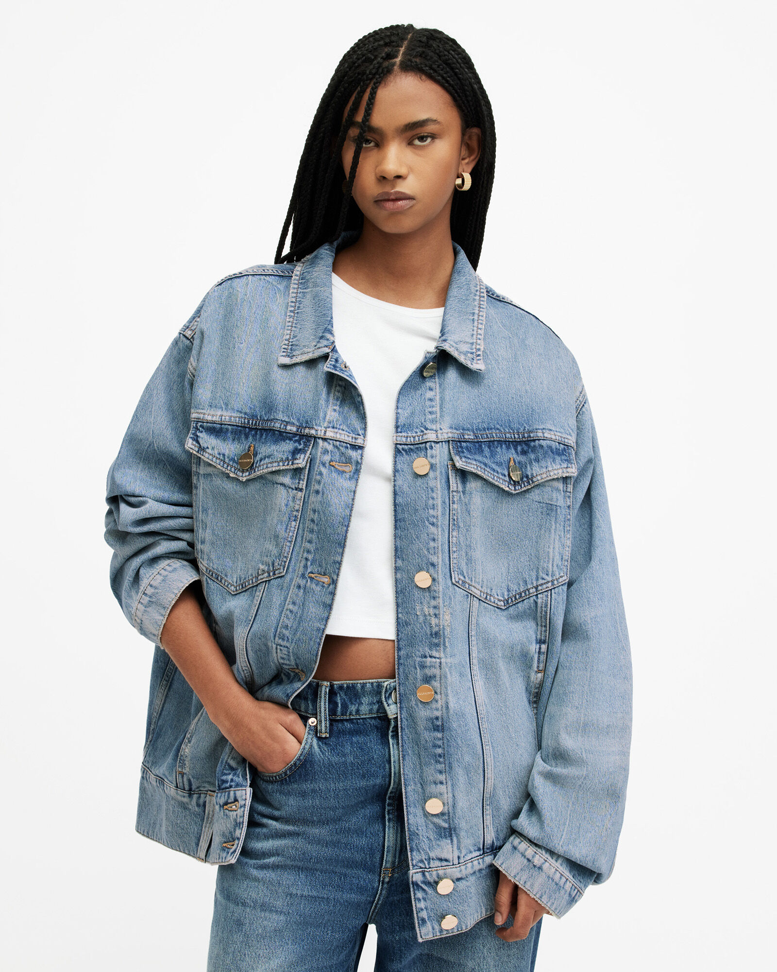 6,325 Oversized Denim Shirt Stock Photos, High-Res Pictures, and Images -  Getty Images