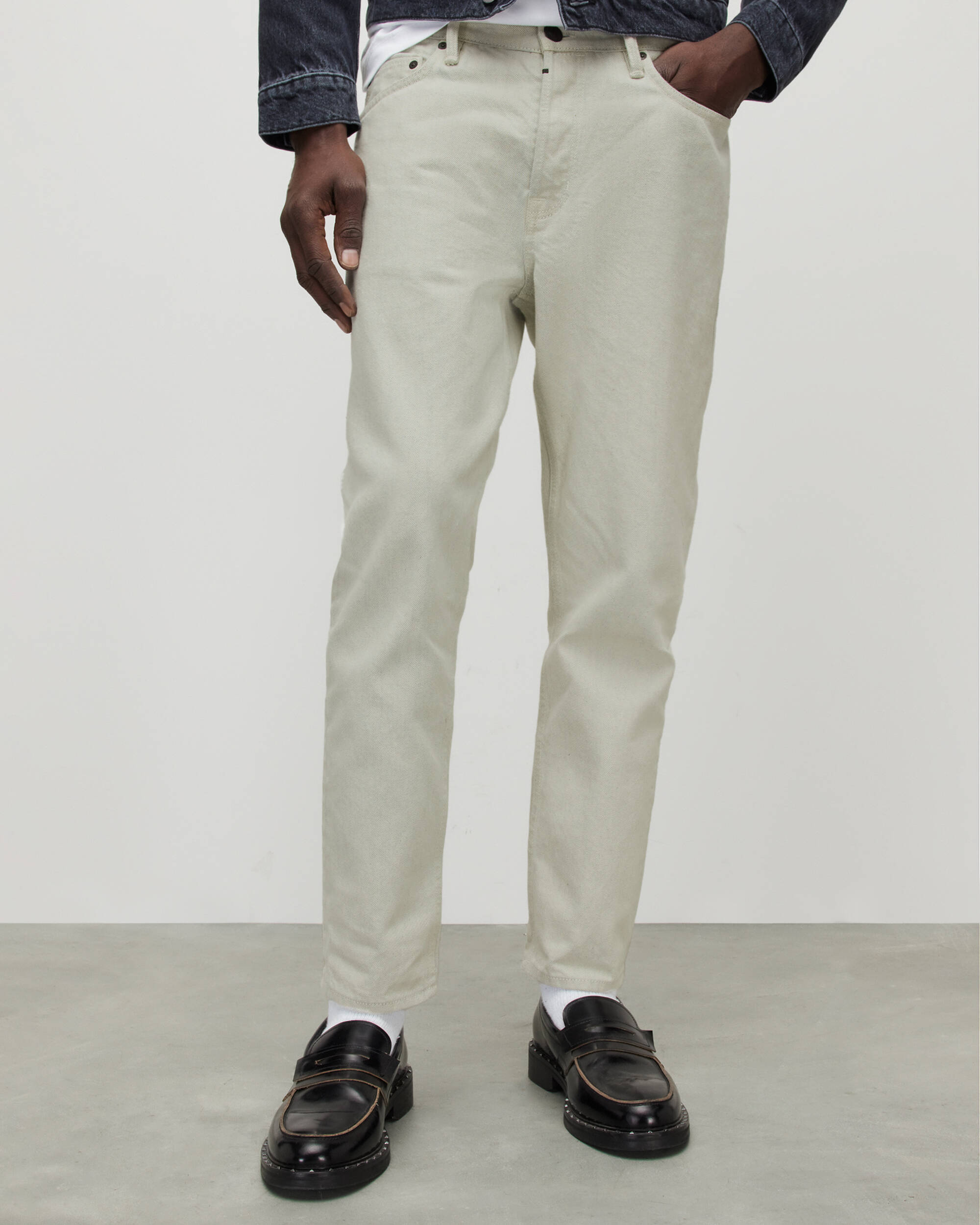 Jack Cropped Tapered Jeans
