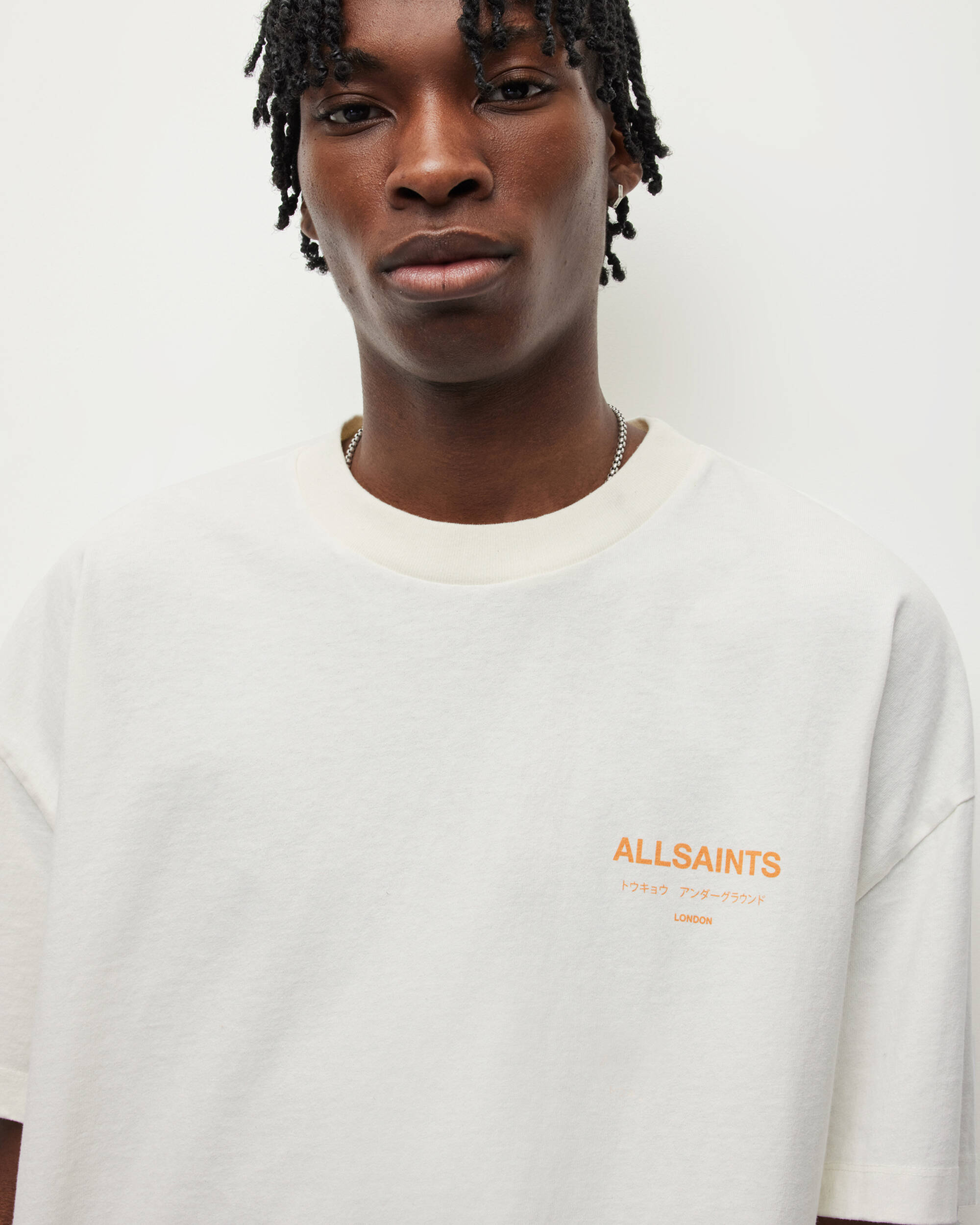 Underground Oversized Crew T-Shirt ASHEN WHITE/ORANGE | ALLSAINTS