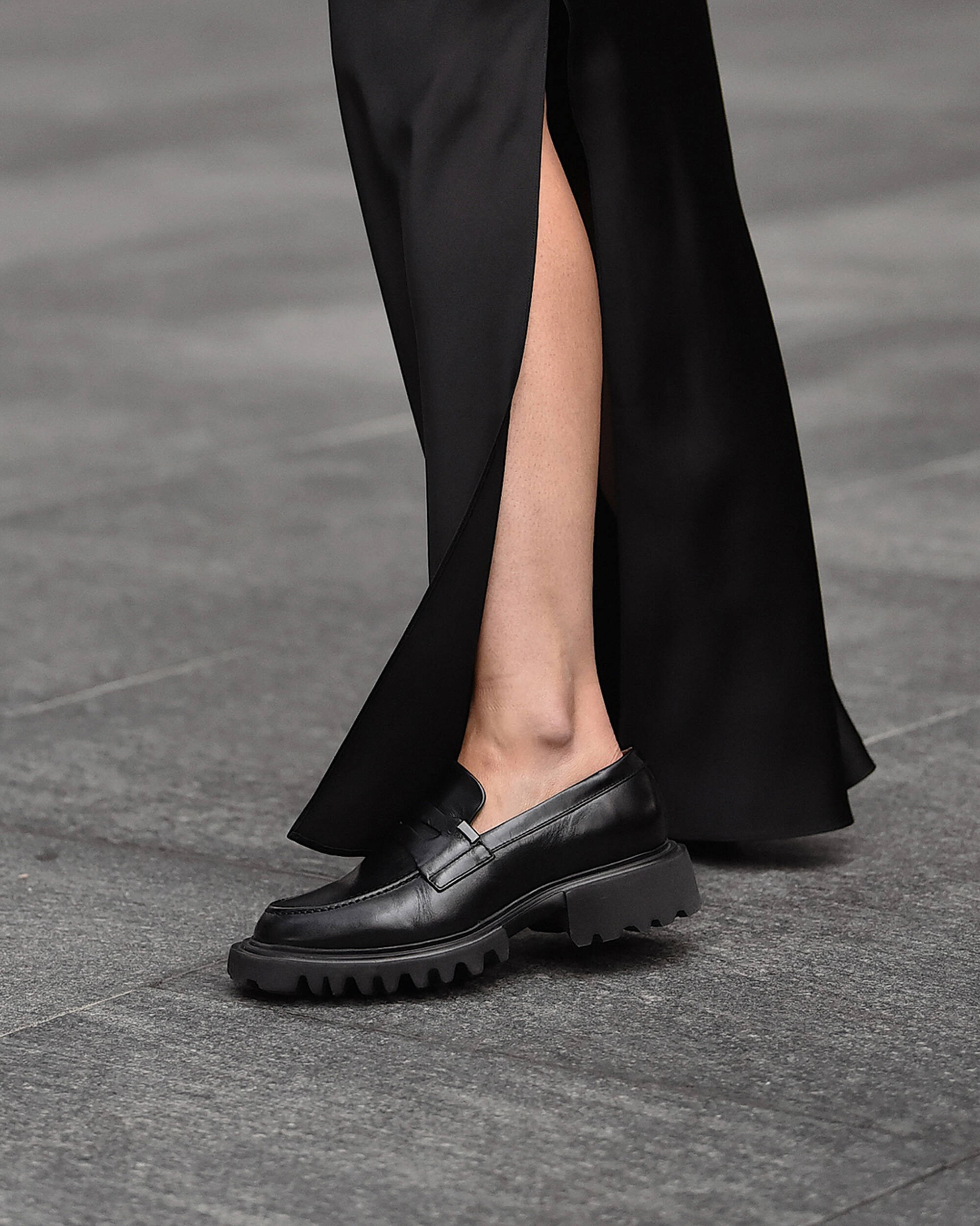 Droop Nu strubehoved Lola Slip On Shiny Leather Loafer Shoes Black | ALLSAINTS US
