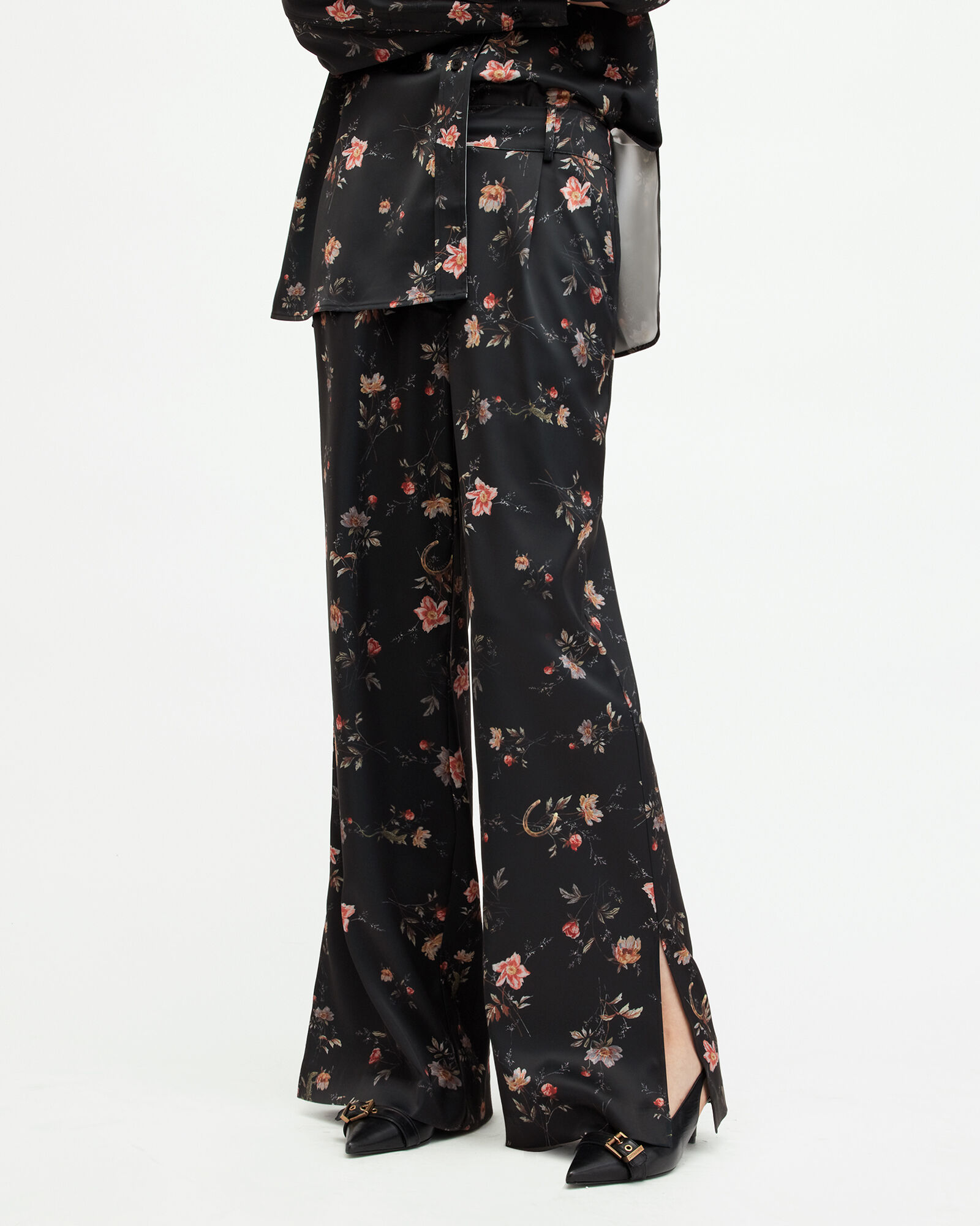Floral Jacquard High Waisted Cargo Pants - Beige | Manière De Voir USA