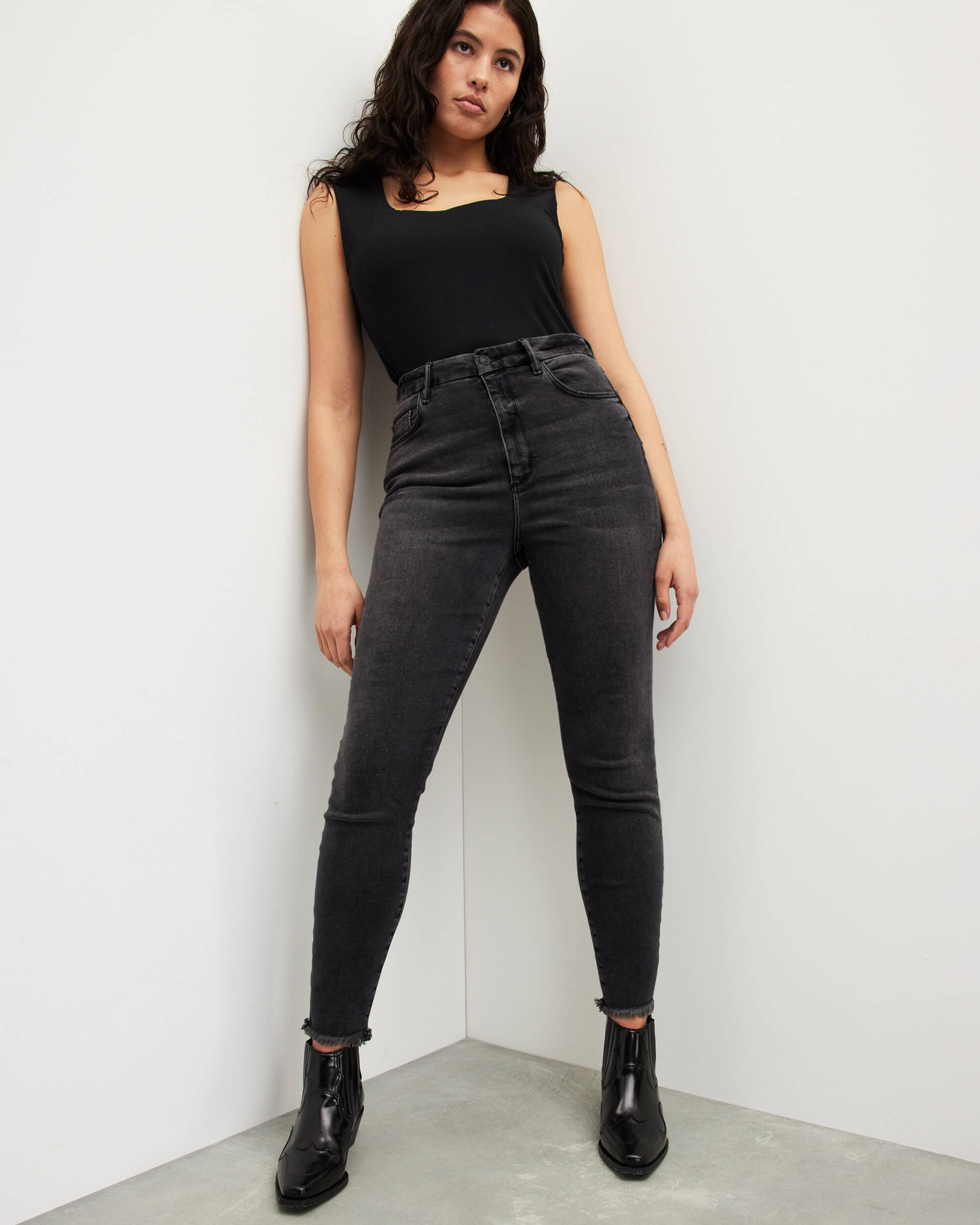 Kenzie Ultra High Waisted Jeans  large image number 5