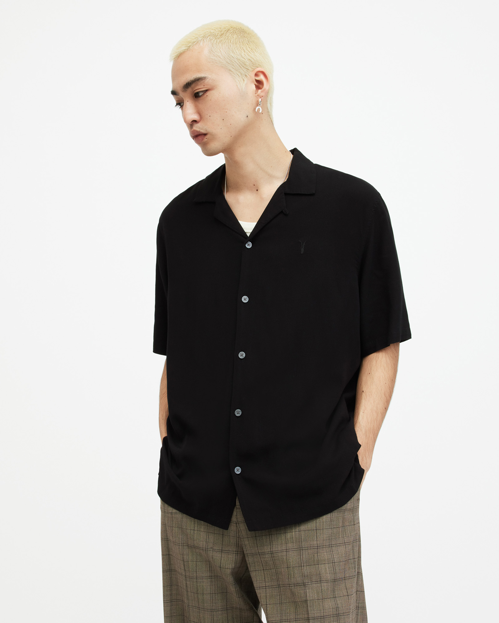 AllSaints Size: XS Men's Venice Ramskull Shirt, Black