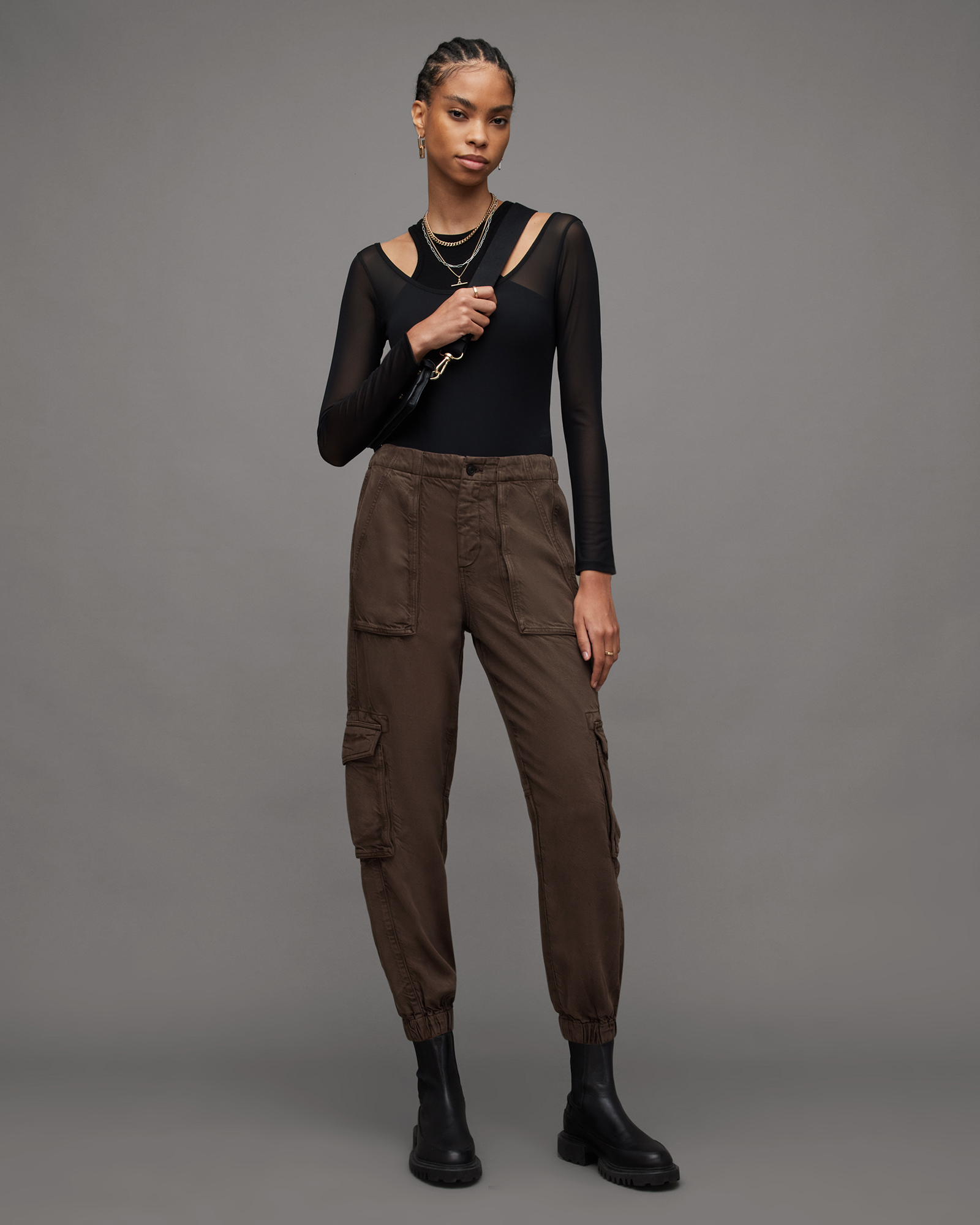 Women Coffee Liquer Straignt Fit Solid Cargo Trousers with Zipper Deta –  MINTOBAY