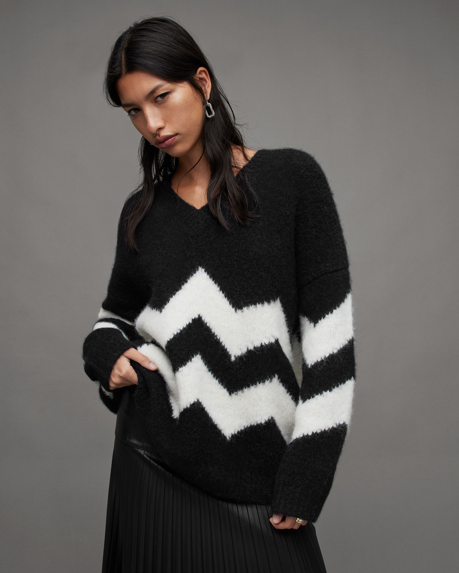 AllSaints Ziggi Zig Zag Striped V-Neck Sweater