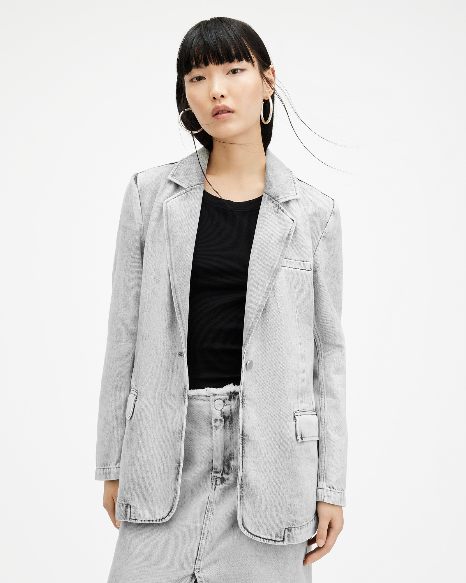 Allsaints Grey Denim Jacket And Women's Skinny Jeans Outfit - Your